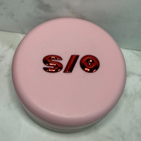 O/S SETTING POWDER-3 SHADES-DISCOUNT SHIPPING - Picture 1 of 8